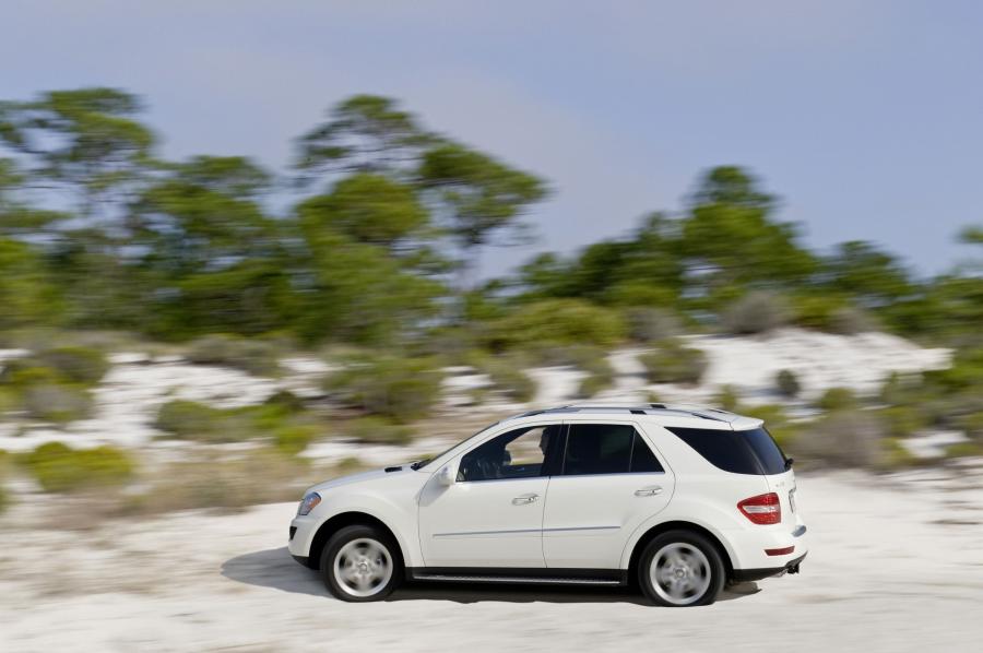  Mercedes-Benz ML-Class 2009 года  (фото 27 из 66)